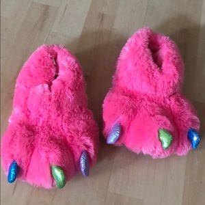 Womens fuzzy monster feet